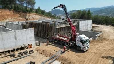 Bursa B&uuml;y&uuml;kşehir'den 10 bin metrek&uuml;pl&uuml;k yeni su deposu