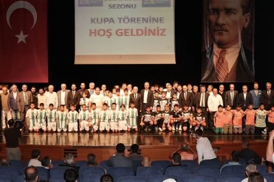 Bursa B&uuml;y&uuml;kşehir'den amat&ouml;r kul&uuml;plere destek!