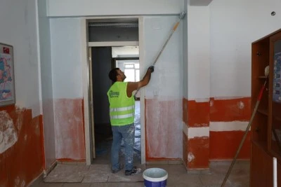 Bursa B&uuml;y&uuml;kşehir'den eğitim yuvalarına genel bakım