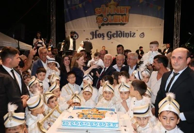 Bursa B&uuml;y&uuml;kşehir'den geleneksel s&uuml;nnet ş&ouml;leni