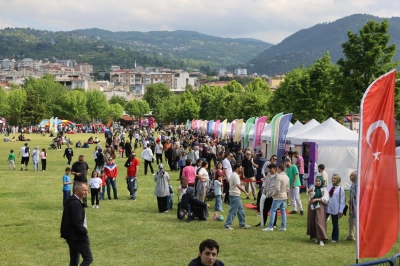 Bursa B&uuml;y&uuml;kşehir'den Gen&ccedil;lik Şenliği