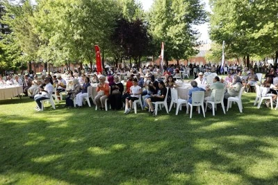 Bursa B&uuml;y&uuml;kşehir'den &lsquo;Gl&uuml;tensiz Aşure&rsquo; etkinliği