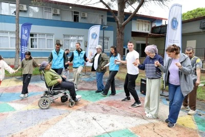 Bursa B&uuml;y&uuml;kşehir'den toplumun her kesimine hizmet
