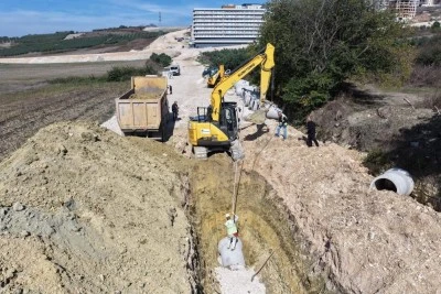 Bursa B&uuml;y&uuml;kşehir, G&ouml;r&uuml;kle'de altyapı ve &uuml;styapı &ccedil;alışmalarına devam ediyor