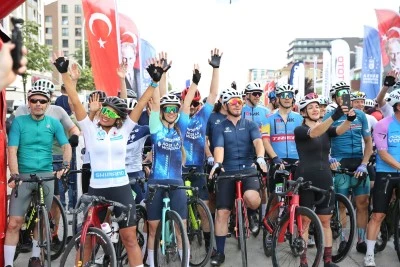 Bursa B&uuml;y&uuml;kşehir Gran Fondo ile başarılı bir organizasyona daha imza attı
