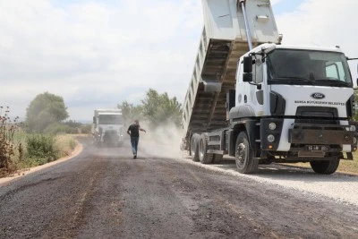 Bursa B&uuml;y&uuml;kşehir'in &uuml;st yapı &ccedil;alışmaları devam ediyor