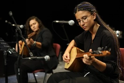 Bursa B&uuml;y&uuml;kşehir sanatla gelişen gen&ccedil;leri yetiştirmeye devam ediyor!