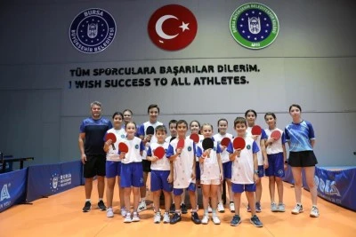 Bursa B&uuml;y&uuml;kşehir Yaz Spor Okulları, ilk d&ouml;nemini tamamladı