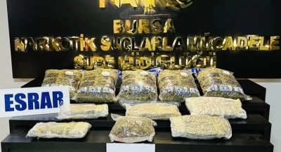 Bursa&rsquo;da 15 kilo esrar ele ge&ccedil;irildi