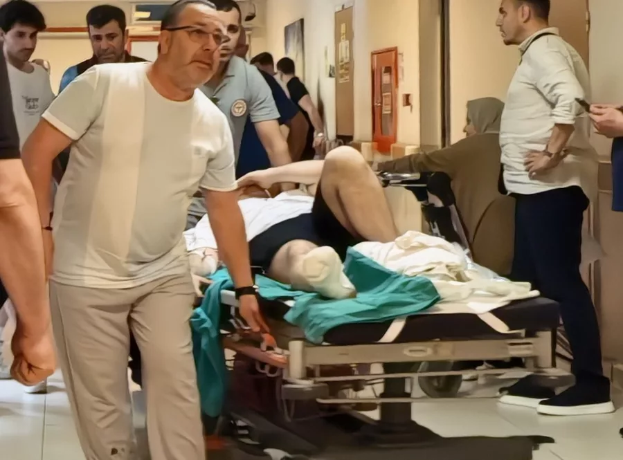 Bursa'da  3 parmağı kopan gen&ccedil;, hastanede tedavi altına alındı