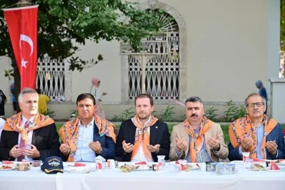 Bursa'da 529 yıllık vakıf geleneği yeniden canlandı