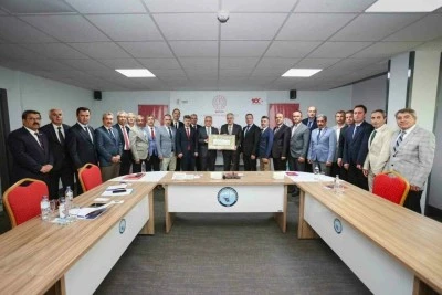 Bursa&rsquo;da 657 bin &ouml;ğrenci ve 41 bin &ouml;ğretmen ders başı yapacak