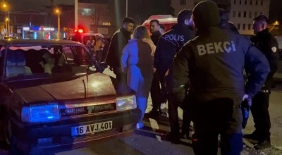 Bursa'da alkoll&uuml; şahıs aracını par&ccedil;aladı