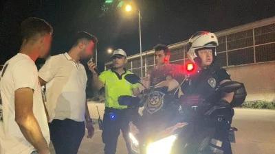 Bursa'da alkoll&uuml; s&uuml;r&uuml;c&uuml;den ilgin&ccedil; savunma
