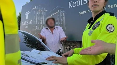 Bursa'da alkoll&uuml; s&uuml;r&uuml;c&uuml;den polise akılalmaz sorular!