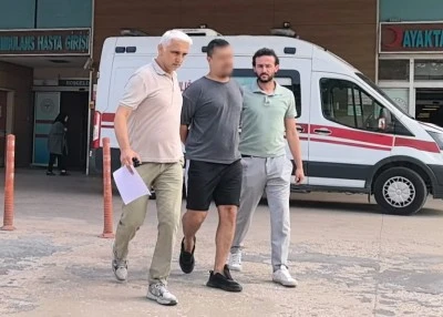 Bursa'da ayin i&ccedil;in evinde ke&ccedil;i ve horoz kesen ş&uuml;pheli tutuklandı