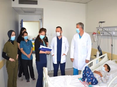 Bursa'da babasının b&ouml;breği ile hayata tutundu