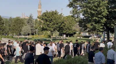 Bursa&rsquo;da bı&ccedil;aklanarak &ouml;ld&uuml;r&uuml;len kadın toprağa verildi