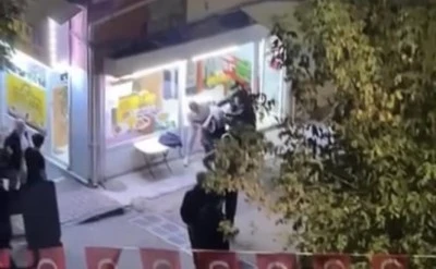 Bursa'da bı&ccedil;akların konuştuğu kavga!