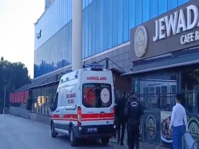 Bursa'da bir AVM'de dehşet yaşandı: Gen&ccedil; adam hayatını kaybetti