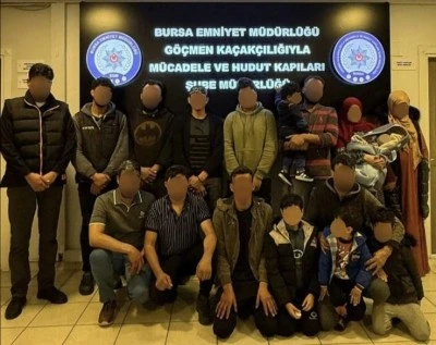 Bursa'da bir iş yerine ka&ccedil;ak g&ouml;&ccedil;men baskını