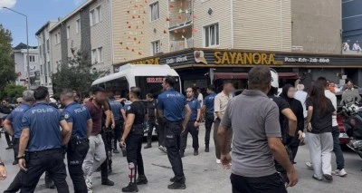 Bursa'da bir mahalle karıştı; &Ccedil;ok sayıda ekip olay yerine gitti: 6 yaralı! 