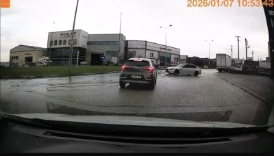  Bursa'da cadde ortasında drift