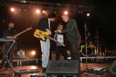 Bursa'da Can Ozan ile m&uuml;zik dolu gece