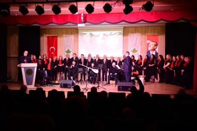 Bursa'da &Ccedil;anakkale destanı t&uuml;rk&uuml;ler ve anlatılarla yaşatıldı