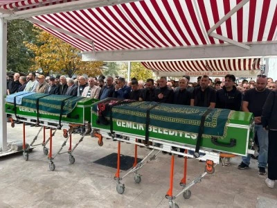 Bursa'da cinayete kurban giden yaşlı &ccedil;ift toprağa verildi