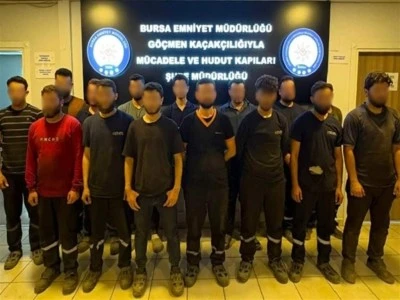Bursa'da &ccedil;ok sayıda ka&ccedil;ak g&ouml;&ccedil;men yakalandı