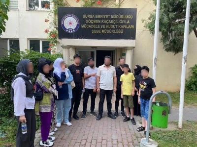 Bursa'da &ccedil;ok sayıda yasadışı g&ouml;&ccedil;men yakalandı 