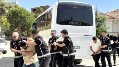 Bursa'da 'Daltonlara' baskın!