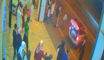 Bursa'da d&uuml;ğ&uuml;nden &ccedil;ıkan gelin &ouml;l&uuml;mden d&ouml;nd&uuml; 