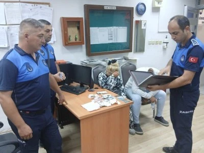 Bursa'da duygu s&ouml;m&uuml;r&uuml;s&uuml; yapan &ccedil;ift yakalandı