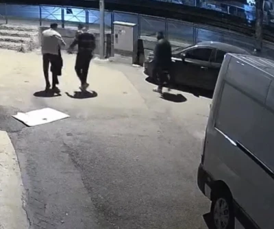 Bursa&rsquo;da eğlence mekanında hesap tartışması kanlı bitti: 1 &ouml;l&uuml;, 1 yaralı
