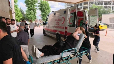 Bursa&rsquo;da feci kaza: 3 yaralı