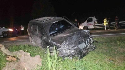 Bursa&rsquo;da feci kaza...  3 &ouml;l&uuml;, 1 yaralı