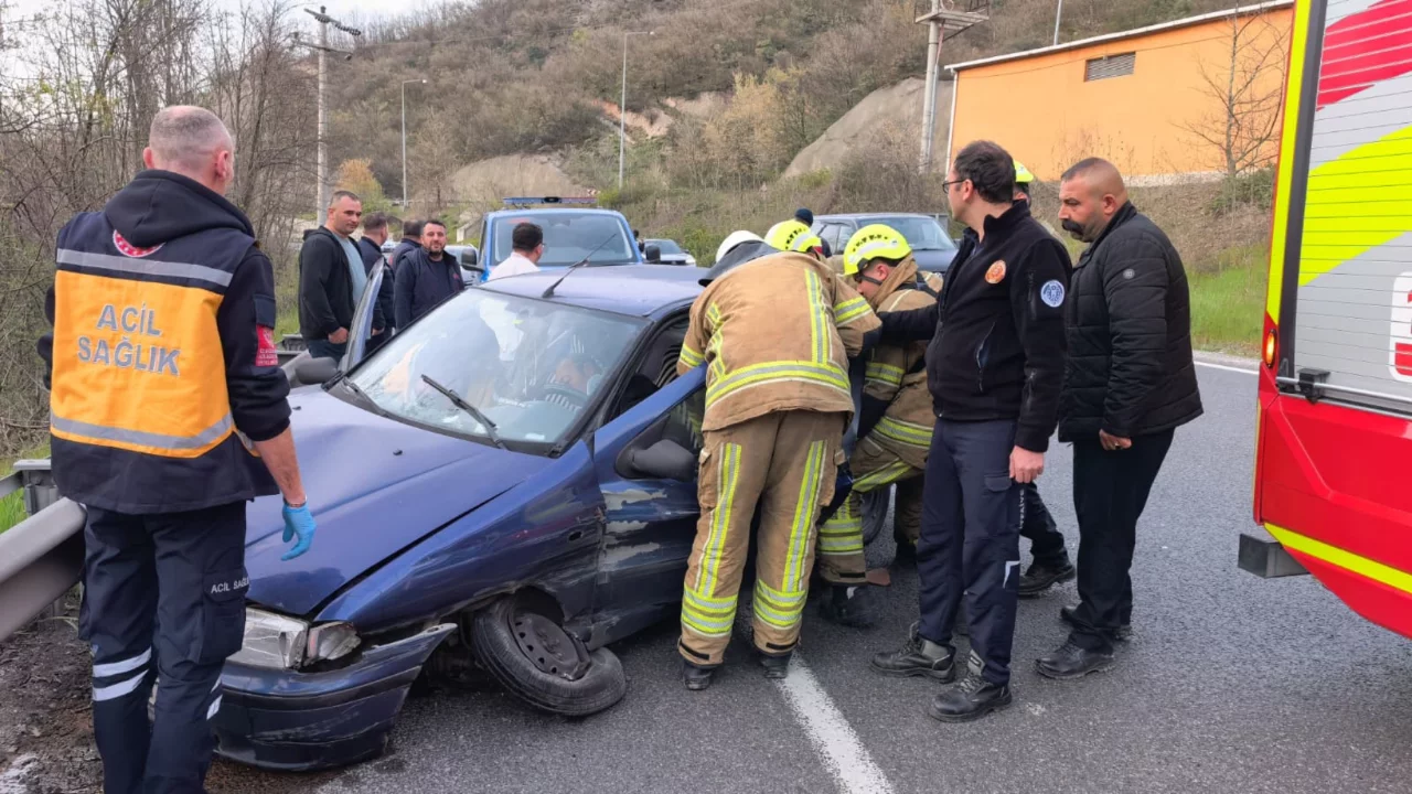 Bursa'da feci kaza: S&uuml;r&uuml;c&uuml; epilepsi n&ouml;beti ge&ccedil;irdi