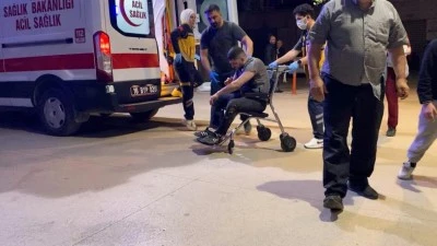 Bursa'da fenalaşan s&uuml;r&uuml;c&uuml; zincirleme kazaya neden oldu