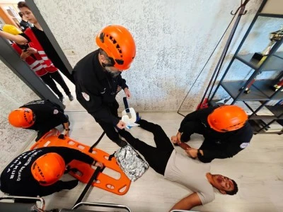 Bursa'da ger&ccedil;eğini aratmayan tatbikat