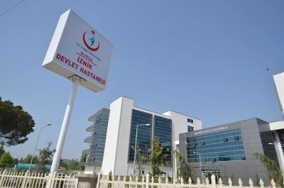 Bursa'da g&ouml;rev yapan doktor Miami-İstanbul u&ccedil;uşunda rahatsızlanan bir yolcunun hayatını kurtardı