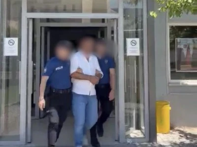Bursa'da hakkında kesinleşmiş hapis cezası bulunan 3 firari yakalandı