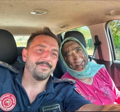 Bursa'da hastalığını unuttu, alevlere koştu
