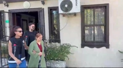 Bursa'da her yerde aranan kadın hırsız yakalandı