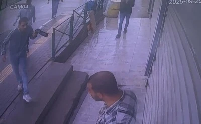 Bursa'da husumetlisini tekel bayisinde pompalıyla vurdu