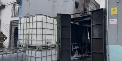 Bursa&rsquo;da iki fabrikayı etkileyen yangın tamamen s&ouml;nd&uuml;r&uuml;ld&uuml;
