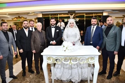 Bursa&rsquo;da iş ve siyaset d&uuml;nyasını buluşturan d&uuml;ğ&uuml;n