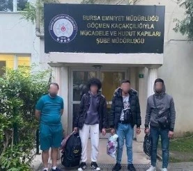 Bursa&rsquo;da ka&ccedil;ak g&ouml;&ccedil;men operasyonu
