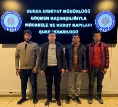 Bursa'da ka&ccedil;ak iş&ccedil;i operasyonu